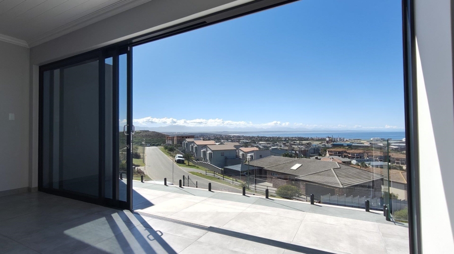3 Bedroom Property for Sale in Island View Western Cape
